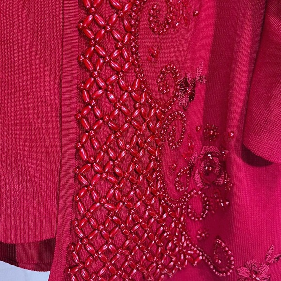 VTG Y2K Beaded 2 pc Red on Red Cardigan Sweater Tank Christmas BCBGMAXAZRIA - Picture 3 of 12